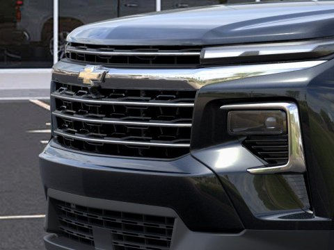 New Mosaic Black Metallic 2027 Chevrolet Traverse LT FWD - photo 13 - Stock #270023