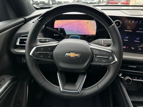 New Mosaic Black Metallic 2026 Chevrolet Traverse LT FWD - photo 19 - Stock #260810