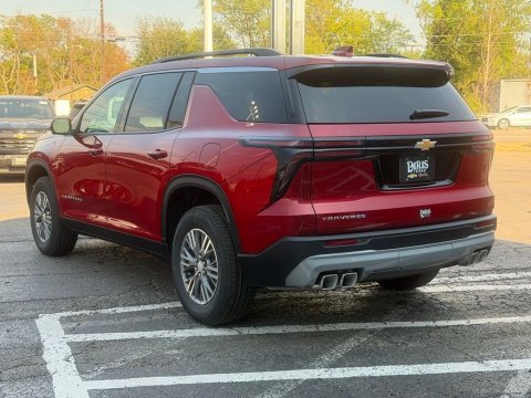 New Radiant Red Tintcoat 2027 Chevrolet Traverse LT FWD - photo 12 - Stock #270024