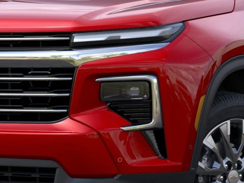 New Radiant Red Tintcoat 2026 Chevrolet Traverse LT FWD - photo 10 - Stock #261161