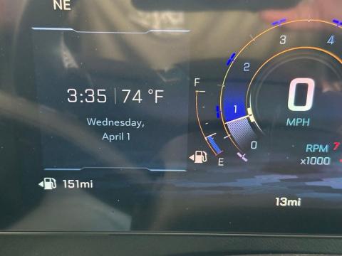 New Sterling Gray Metallic 2026 Chevrolet Traverse LT FWD - photo 23 - Stock #260807