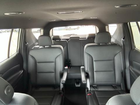 New Sterling Gray Metallic 2026 Chevrolet Traverse LT FWD - photo 26 - Stock #260807