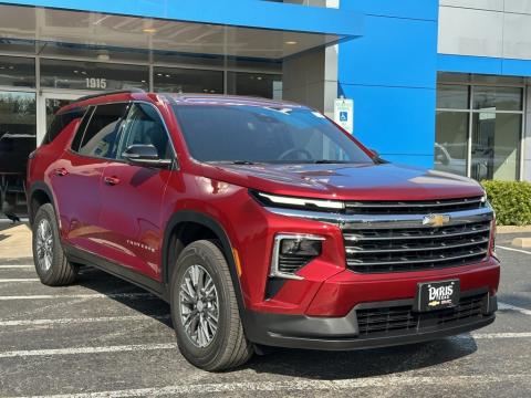  New 2026 Chevrolet Traverse LT Stock#260175 Radiant Red 