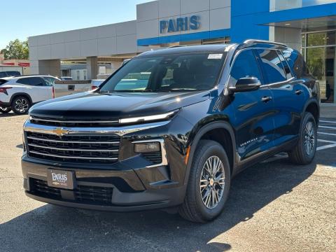 New Mosaic Black Metallic 2026 Chevrolet Traverse LT FWD - photo 3 - Stock #260778