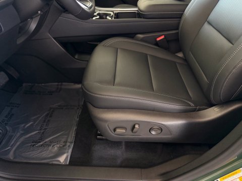 2027 Chevrolet Traverse LT - Photo 12