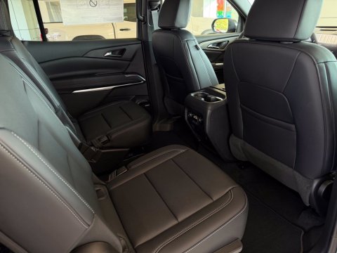 2027 Chevrolet Traverse LT - Photo 18