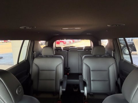 2027 Chevrolet Traverse LT - Photo 26