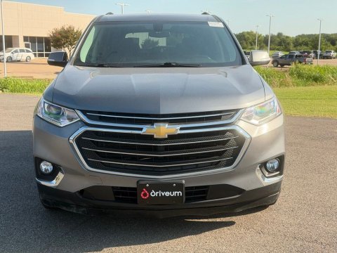 Used 2019 Chevrolet Traverse 1LT with VIN 1GNERGKW2KJ271619 for sale in Paris, TX