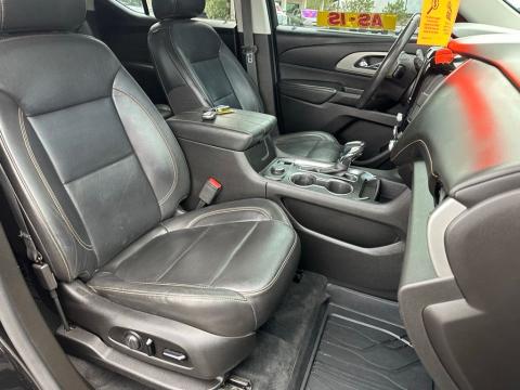 Pre-Owned Mosaic Black Metallic 2021 Chevrolet Traverse LT Leather FWD - photo 19 - Stock #X2463