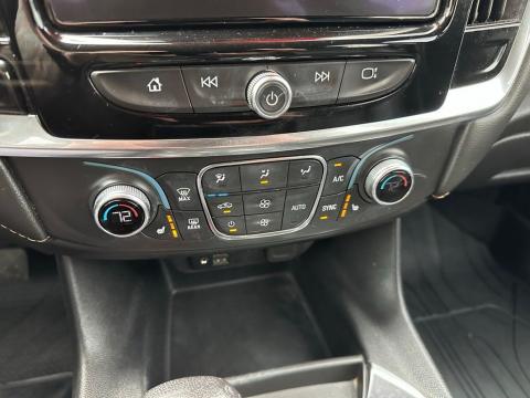 Pre-Owned Mosaic Black Metallic 2021 Chevrolet Traverse LT Leather FWD - photo 27 - Stock #X2463