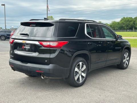 Pre-Owned Mosaic Black Metallic 2021 Chevrolet Traverse LT Leather FWD - photo 6 - Stock #X2463