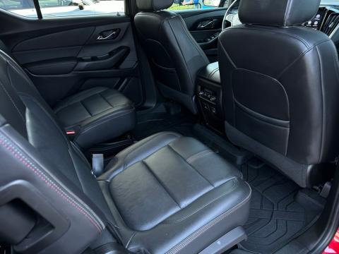 Pre-Owned Radiant Red Tintcoat 2023 Chevrolet Traverse RS FWD - photo 19 - Stock #260758A