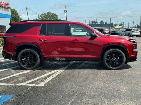 New Radiant Red Tintcoat 2026 Chevrolet Traverse RS FWD - photo 4 - Stock #261093