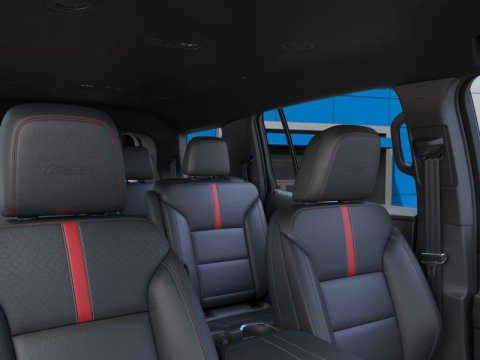 New Mosaic Black Metallic 2027 Chevrolet Traverse RS FWD - photo 24 - Stock #270031