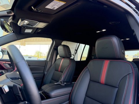 New Mosaic Black Metallic 2027 Chevrolet Traverse RS FWD - photo 14 - Stock #270031