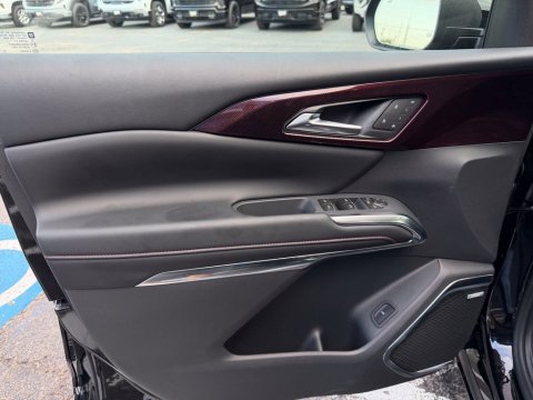 New Mosaic Black Metallic 2027 Chevrolet Traverse RS FWD - photo 11 - Stock #270038