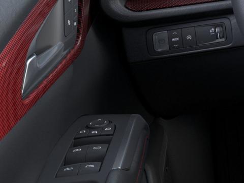 New Sterling Gray Metallic 2026 Chevrolet Traverse RS FWD - photo 22 - Stock #260967