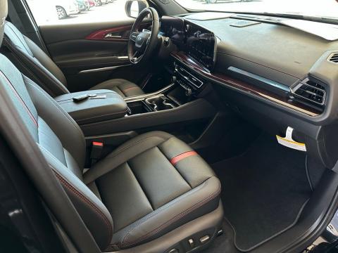 New Mosaic Black Metallic 2026 Chevrolet Traverse RS FWD - photo 16 - Stock #260819