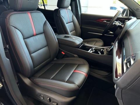 New Mosaic Black Metallic 2026 Chevrolet Traverse RS FWD - photo 17 - Stock #260819