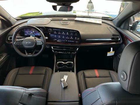 New Mosaic Black Metallic 2026 Chevrolet Traverse RS FWD - photo 20 - Stock #260819