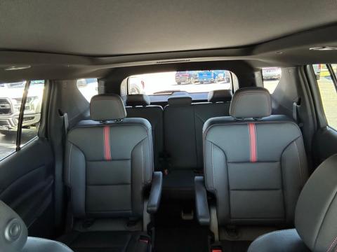 New Mosaic Black Metallic 2026 Chevrolet Traverse RS FWD - photo 26 - Stock #260819