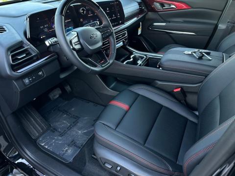 New Mosaic Black Metallic 2026 Chevrolet Traverse RS FWD - photo 10 - Stock #260868