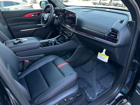 New Mosaic Black Metallic 2026 Chevrolet Traverse RS FWD - photo 16 - Stock #260868