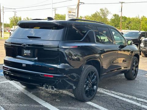 New Mosaic Black Metallic 2026 Chevrolet Traverse RS FWD - photo 6 - Stock #260868