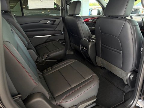 New Mosaic Black Metallic 2026 Chevrolet Traverse Z71 AWD - photo 18 - Stock #261240