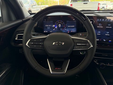 New Mosaic Black Metallic 2026 Chevrolet Traverse Z71 AWD - photo 19 - Stock #261240