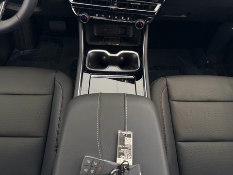 New Mosaic Black Metallic 2026 Chevrolet Traverse Z71 AWD - photo 21 - Stock #261240