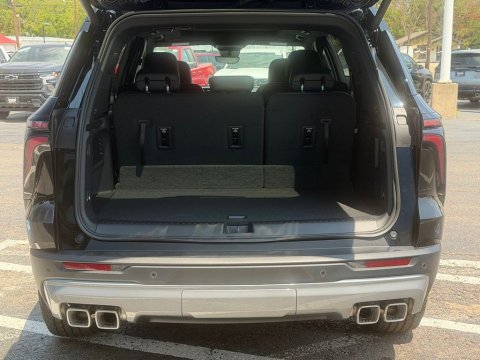 New Mosaic Black Metallic 2026 Chevrolet Traverse Z71 AWD - photo 8 - Stock #261240