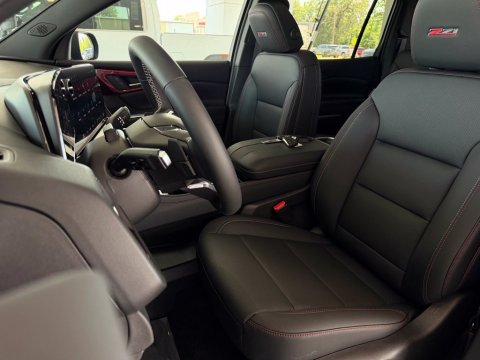 New Mosaic Black Metallic 2026 Chevrolet Traverse Z71 AWD - photo 14 - Stock #261240