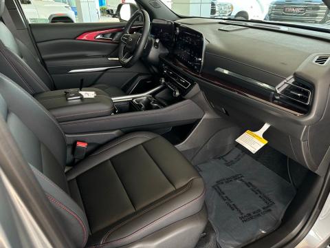 New Sterling Gray Metallic 2026 Chevrolet Traverse Z71 AWD - photo 16 - Stock #260788