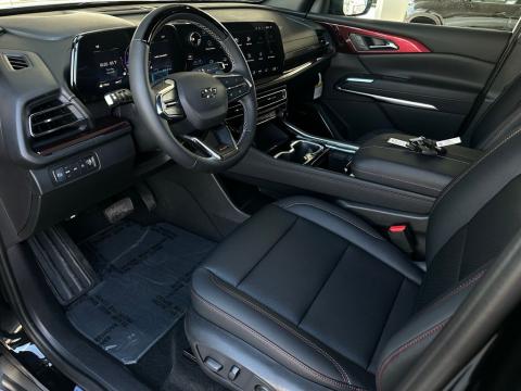 New Mosaic Black Metallic 2026 Chevrolet Traverse Z71 AWD - photo 10 - Stock #260758