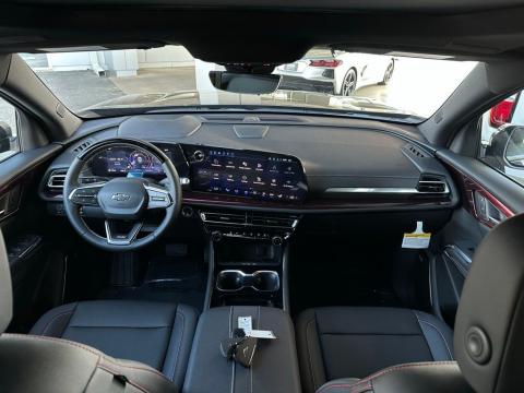 New Mosaic Black Metallic 2026 Chevrolet Traverse Z71 AWD - photo 19 - Stock #260758