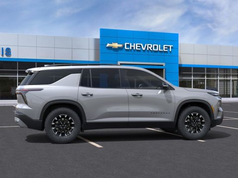 New Sterling Gray Metallic 2026 Chevrolet Traverse Z71 AWD - photo 5 - Stock #261242