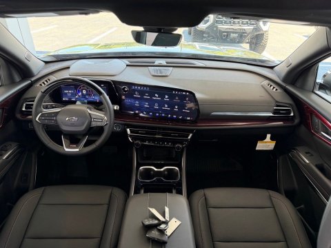 New Sterling Gray Metallic 2026 Chevrolet Traverse Z71 AWD - photo 20 - Stock #261242