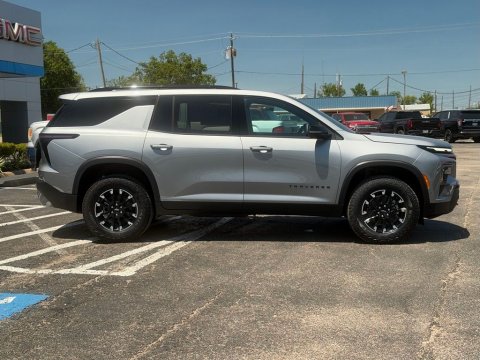 New Sterling Gray Metallic 2026 Chevrolet Traverse Z71 AWD - photo 4 - Stock #261242