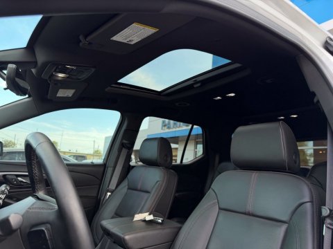 Pre-Owned Summit White 2023 Chevrolet Traverse RS AWD - photo 17 - Stock #261157A
