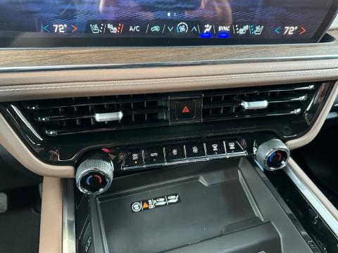 New Black 2026 Chevrolet Suburban High Country RWD - photo 24 - Stock #260526