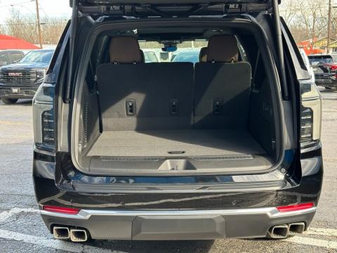 New Black 2026 Chevrolet Suburban High Country RWD - photo 8 - Stock #260526