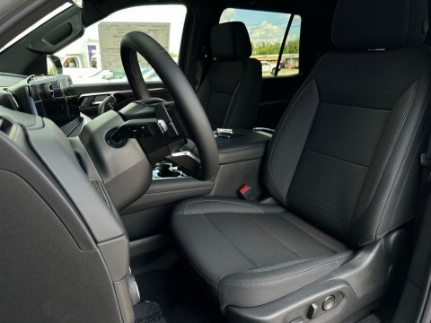 New Black 2026 Chevrolet Tahoe LS RWD - photo 13 - Stock #260984
