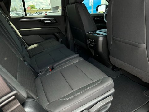 New Black 2026 Chevrolet Tahoe LS RWD - photo 18 - Stock #260984