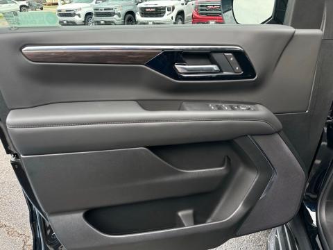 New Black 2026 Chevrolet Tahoe LS RWD - photo 11 - Stock #260915