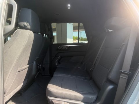 New Sterling Gray Metallic 2026 Chevrolet Tahoe LS RWD - photo 10 - Stock #260872