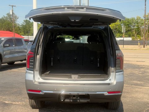 New Sterling Gray Metallic 2026 Chevrolet Tahoe LS RWD - photo 4 - Stock #260872