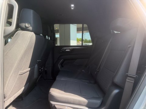 New Sterling Gray Metallic 2026 Chevrolet Tahoe LS RWD - photo 11 - Stock #260872