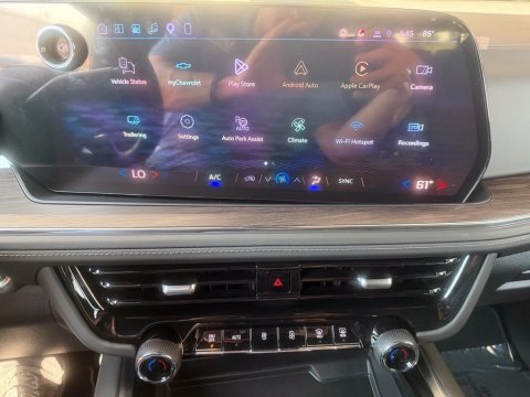 New Sterling Gray Metallic 2026 Chevrolet Tahoe LS RWD - photo 18 - Stock #260872