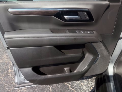 New Sterling Gray Metallic 2026 Chevrolet Tahoe LS RWD - photo 7 - Stock #260872